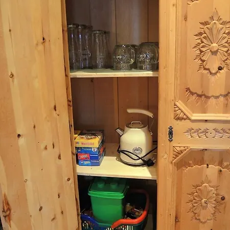 Trudis Hoamat Country house Bach (Tyrol)